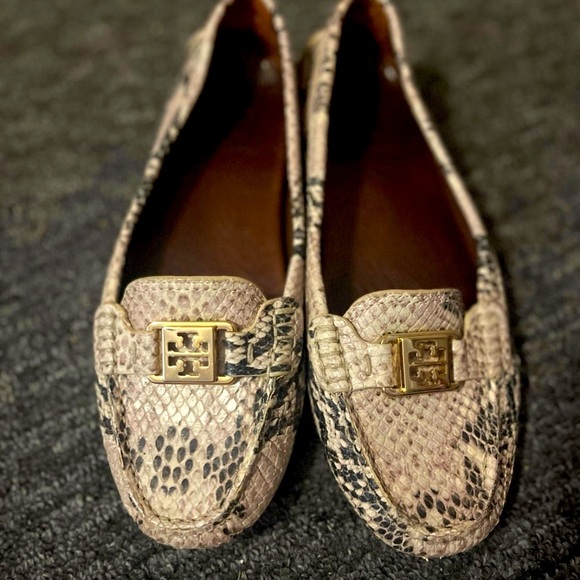 Tory Burch Snakeskin Driving Moccasin - Picture 1 of 2